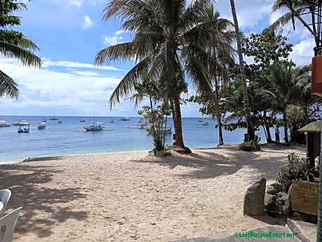 Lost Horizon Beach Dive Resort
