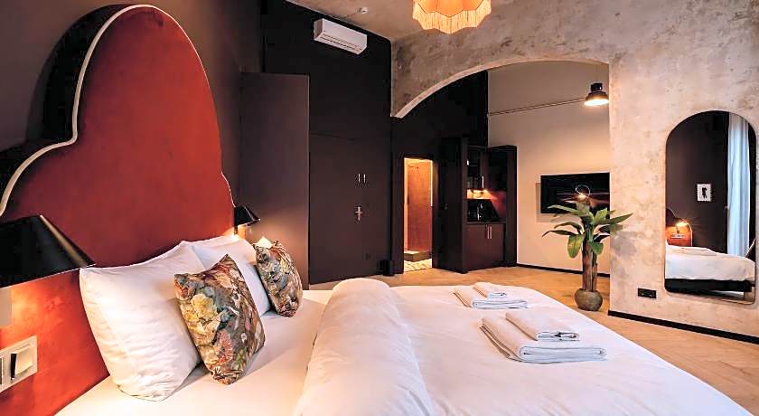 Hotel Kalvin House