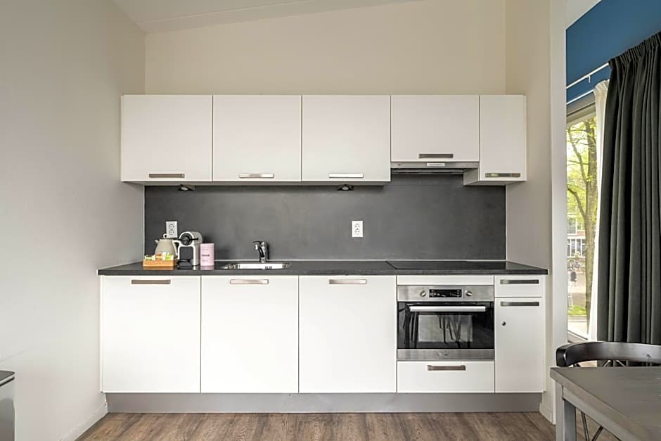 YAYS Amsterdam Prince Island by Numa