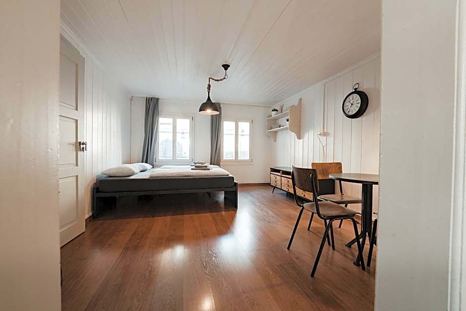 No8 Boutique Hotel - self check in
