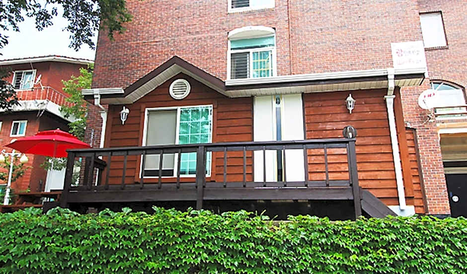 The Red House