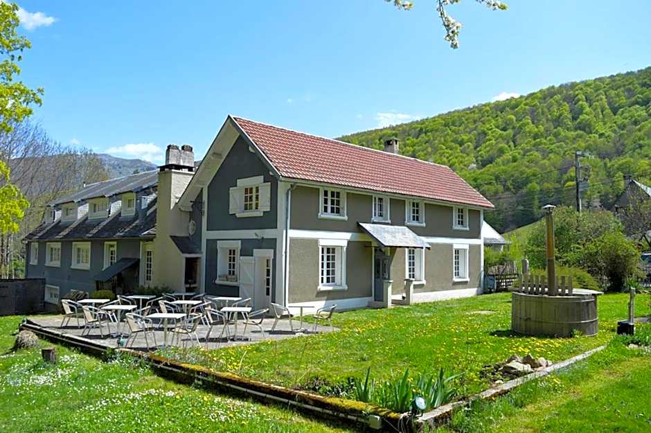 Foto 1 daripada 31 — Maison d'hoursentut