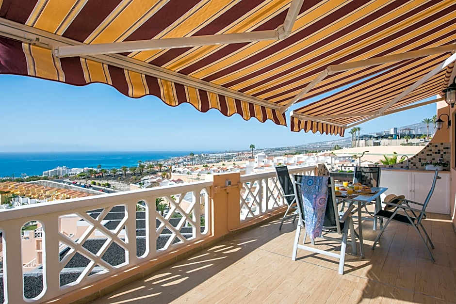 109 Penthouse , incredible view, Marco