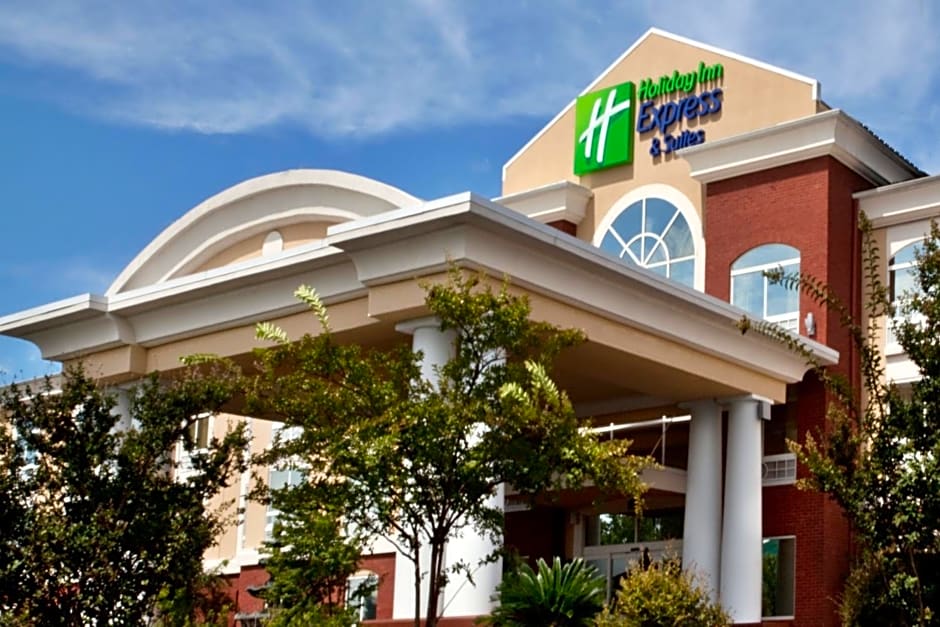 Holiday Inn Express Hotel & Suites - Sumter