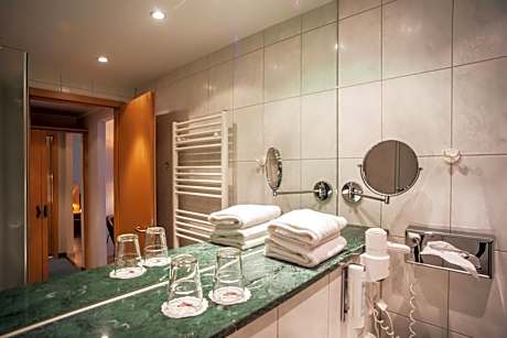 Twin Room with Balcony