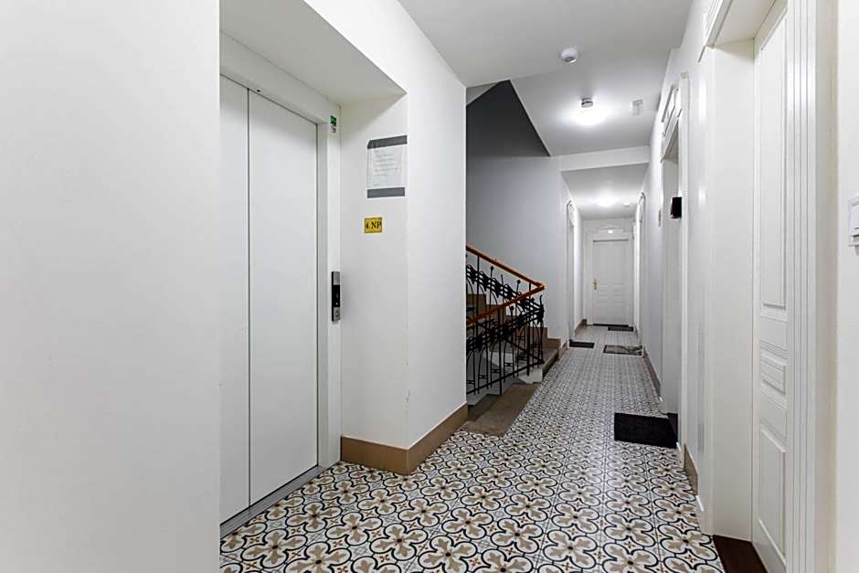 Lampi Aparthotel Prague