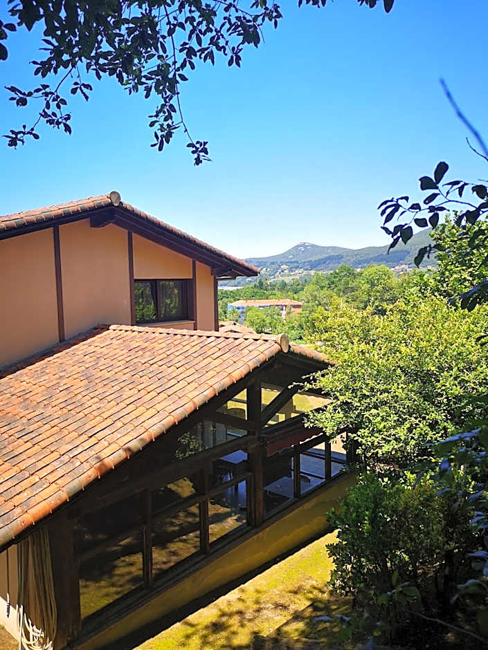 Hotel Ibaigune