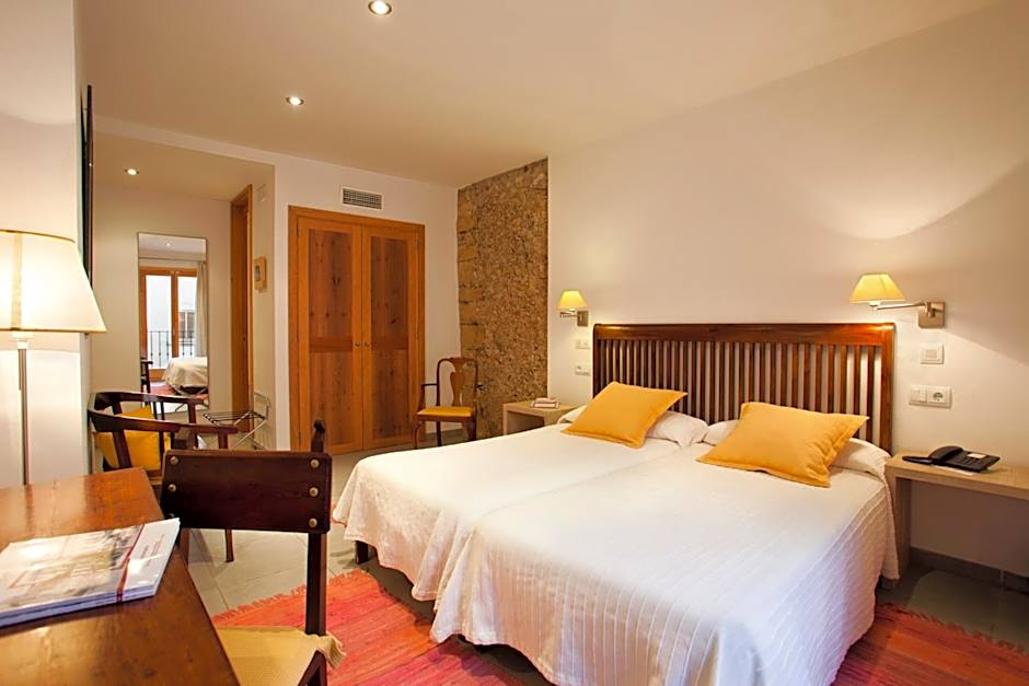 L'Hostal Pollenca - Turisme Interior