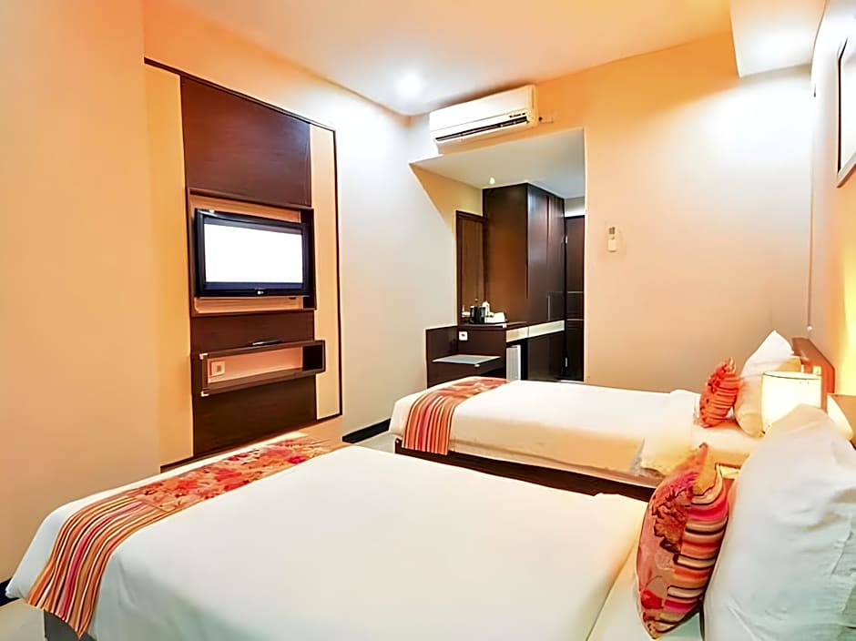 Daima Hotel Padang