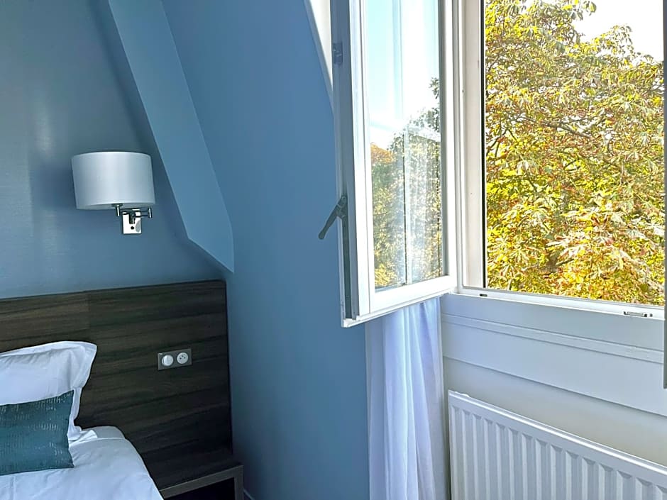 Hôtellerie L'Enclos Rey