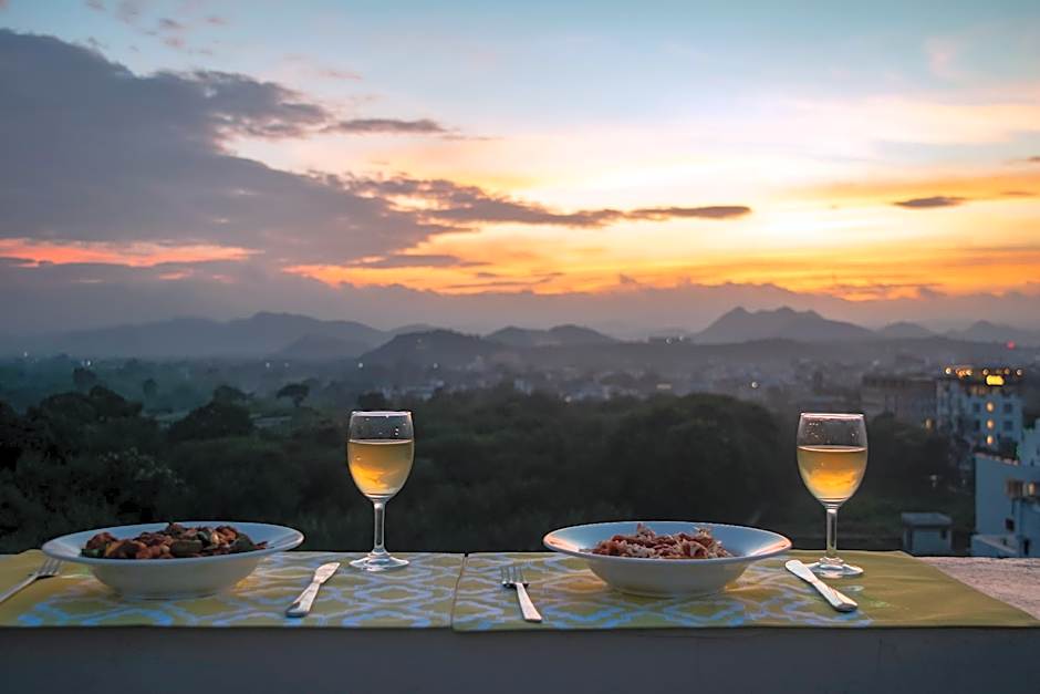 Akshay Niwas Boutique Hotel By Amantra