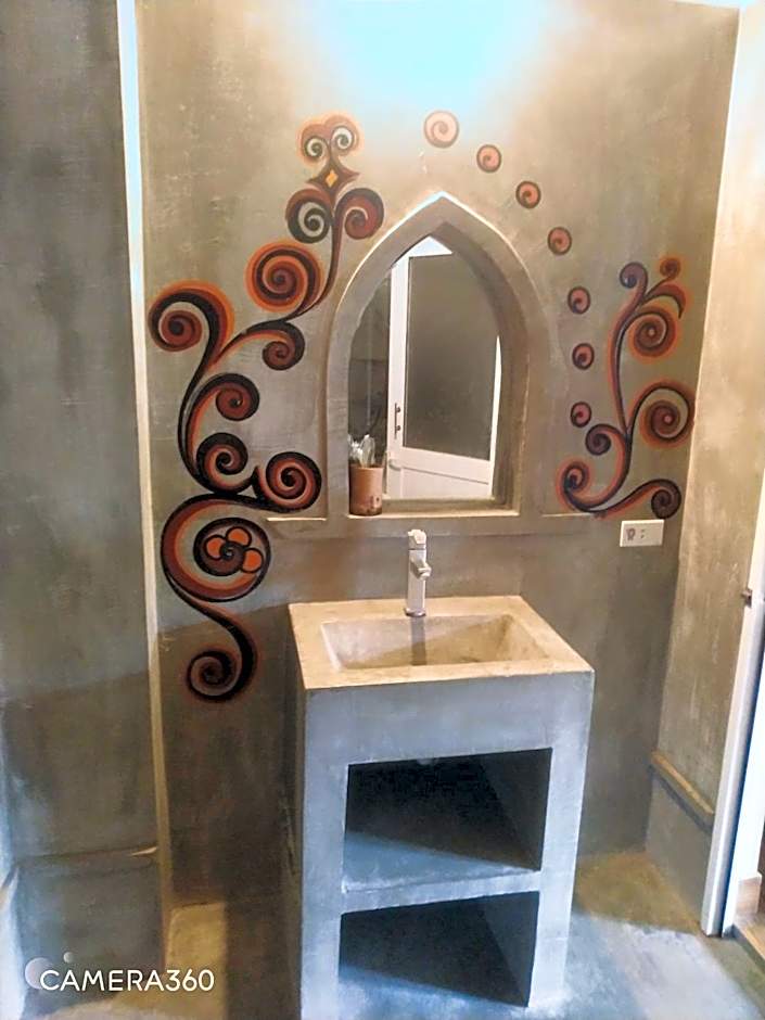 Phong Nha Midtown hotel