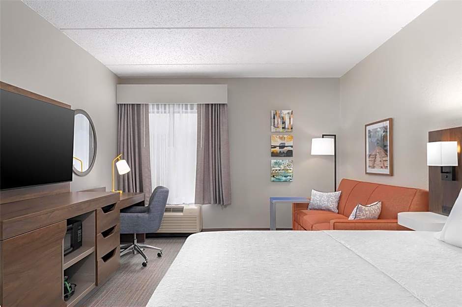 Hampton Inn By Hilton Altoona