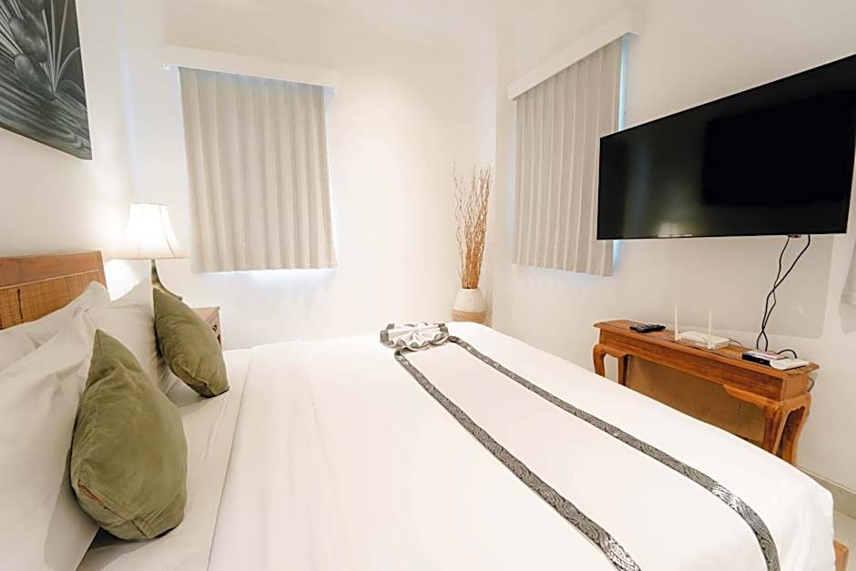 Umalas Suites