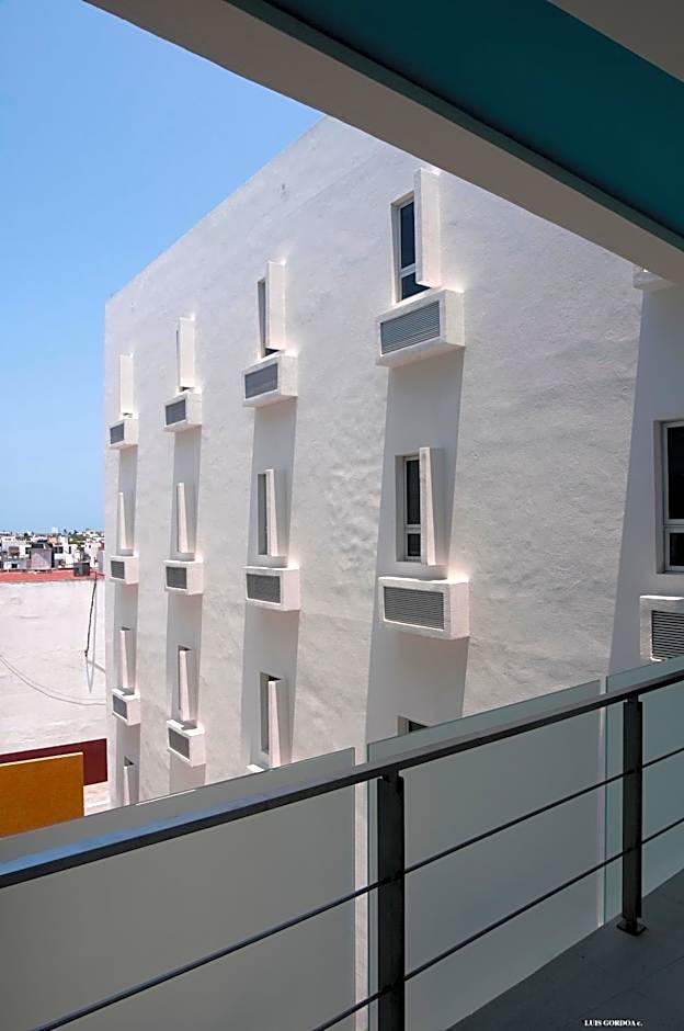 Nu Hotel