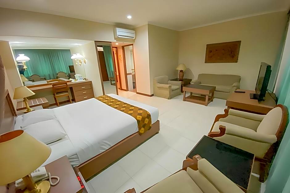 Riyadi Palace Hotel