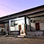 Sumbawa Maluk Homestay Kost tika