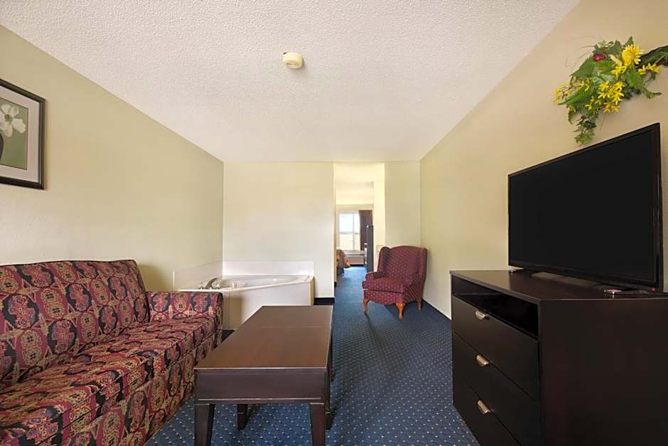 Days Inn by Wyndham Alma