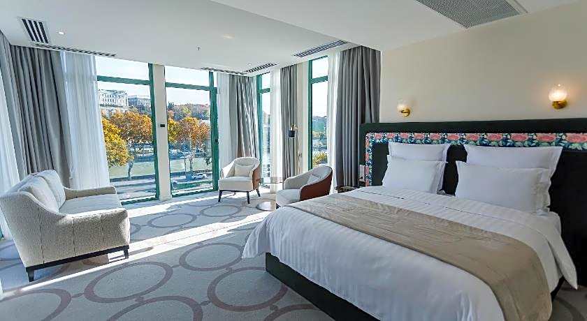Ambassadori Tbilisi Hotel