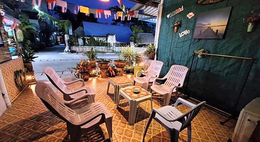 Runa Group House Samed