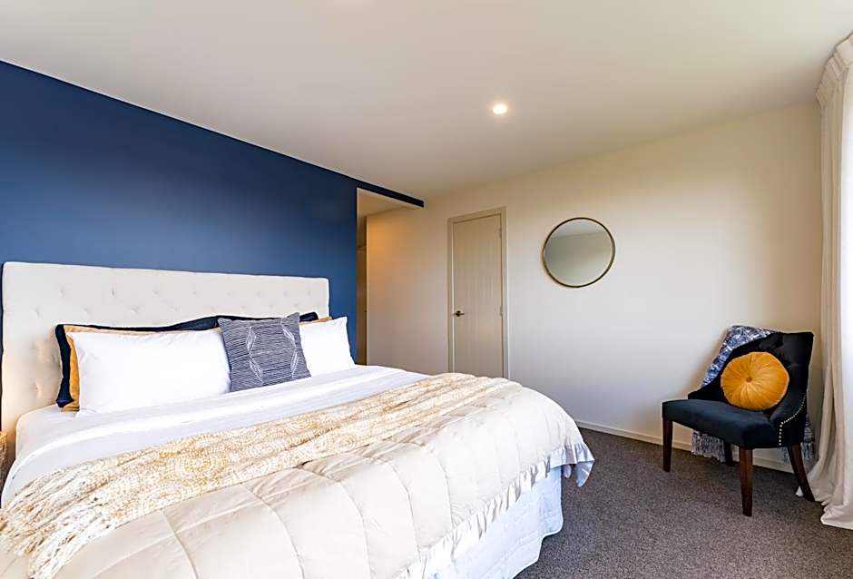 Marina Cove Bay of Islands