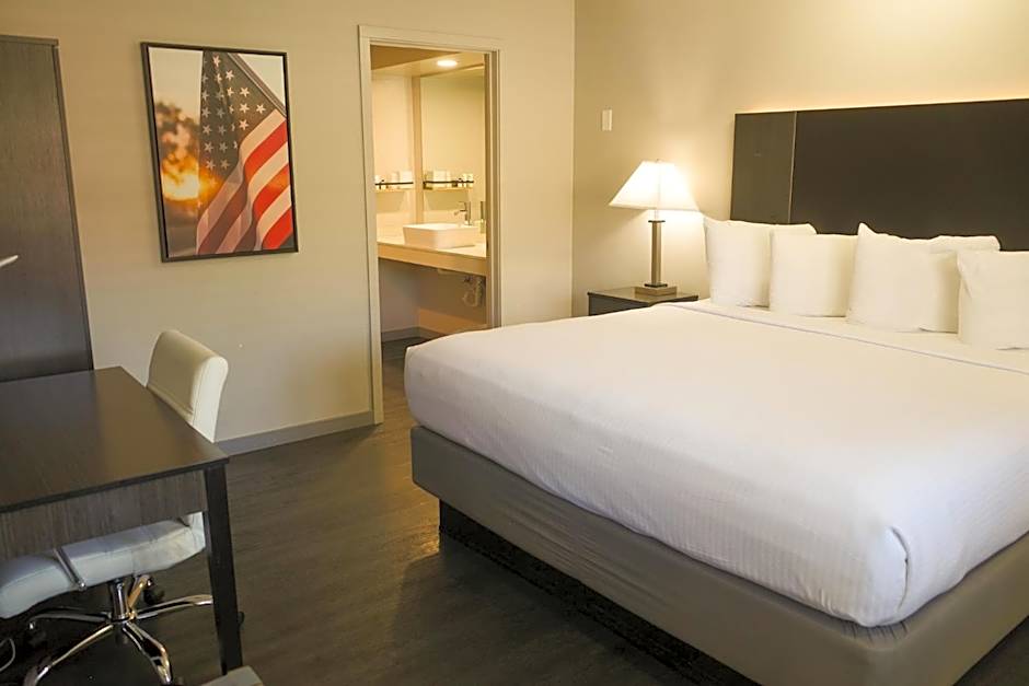 Americana Modern Hotel