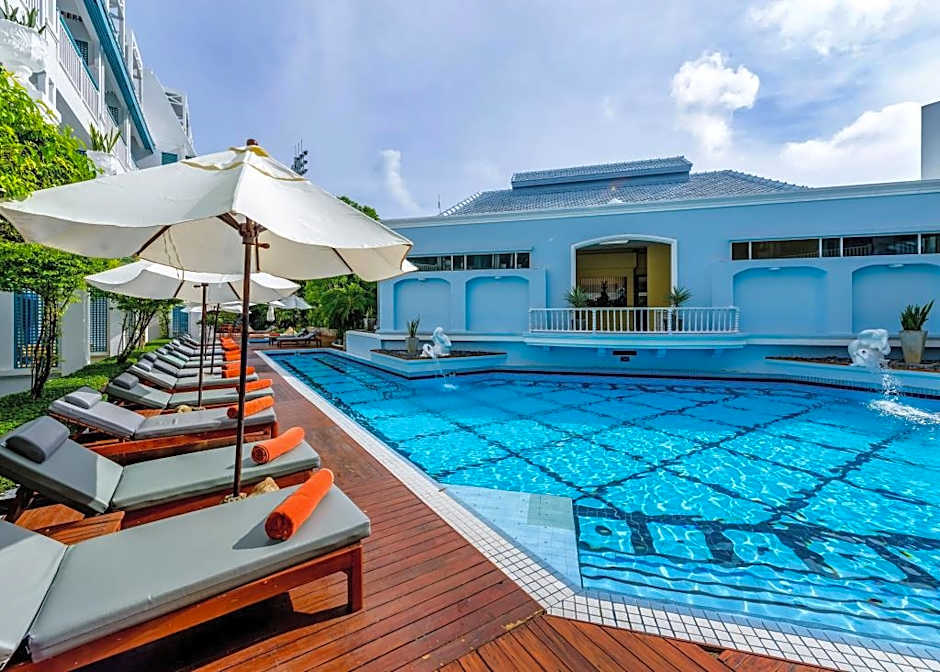 Andaman Seaview, Karon Beach - SHA Plus