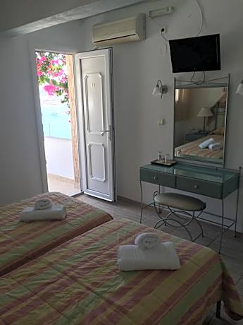 Twin Room with View