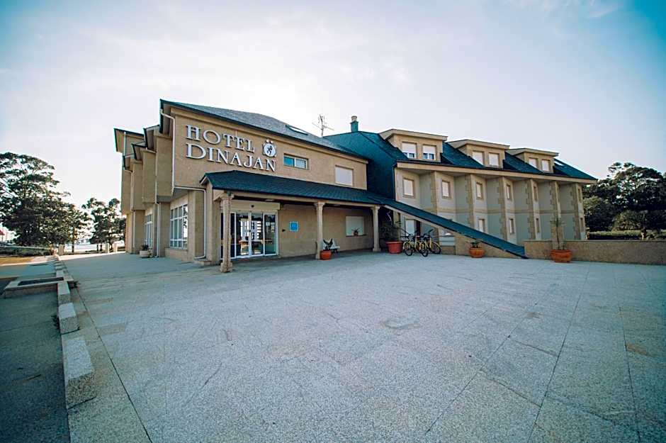 Hotel Dinajan