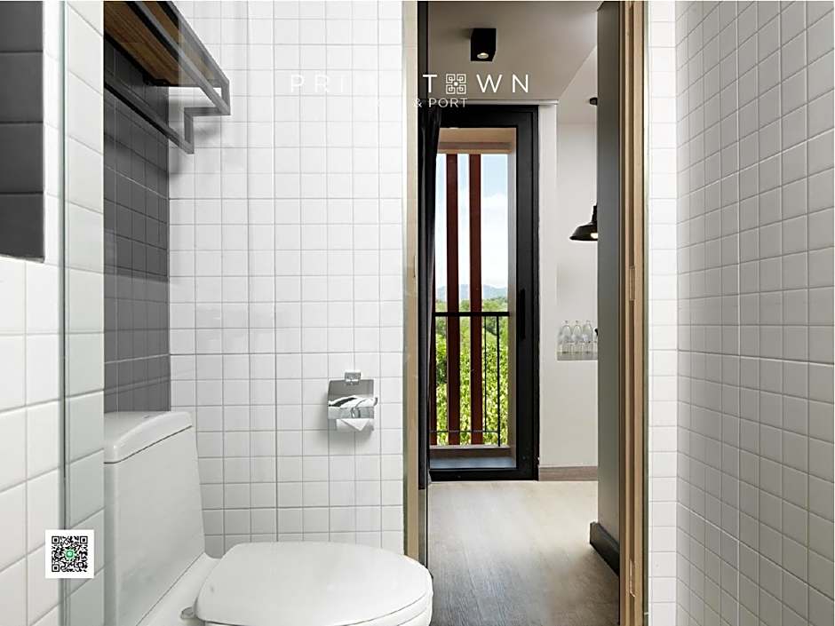 PRIME TOWN - Posh & Port Hotel PHUKET