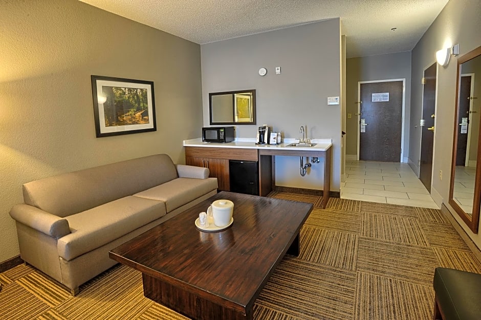 Holiday Inn Express Hotel & Suites Pell City