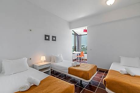 Basic Triple Room
