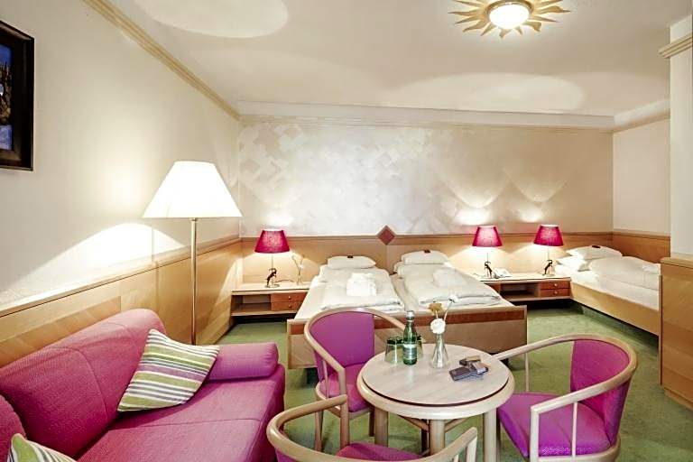 Hotel Schrofenstein