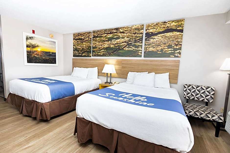 Days Inn by Wyndham Dayton Huber Heights Northeast