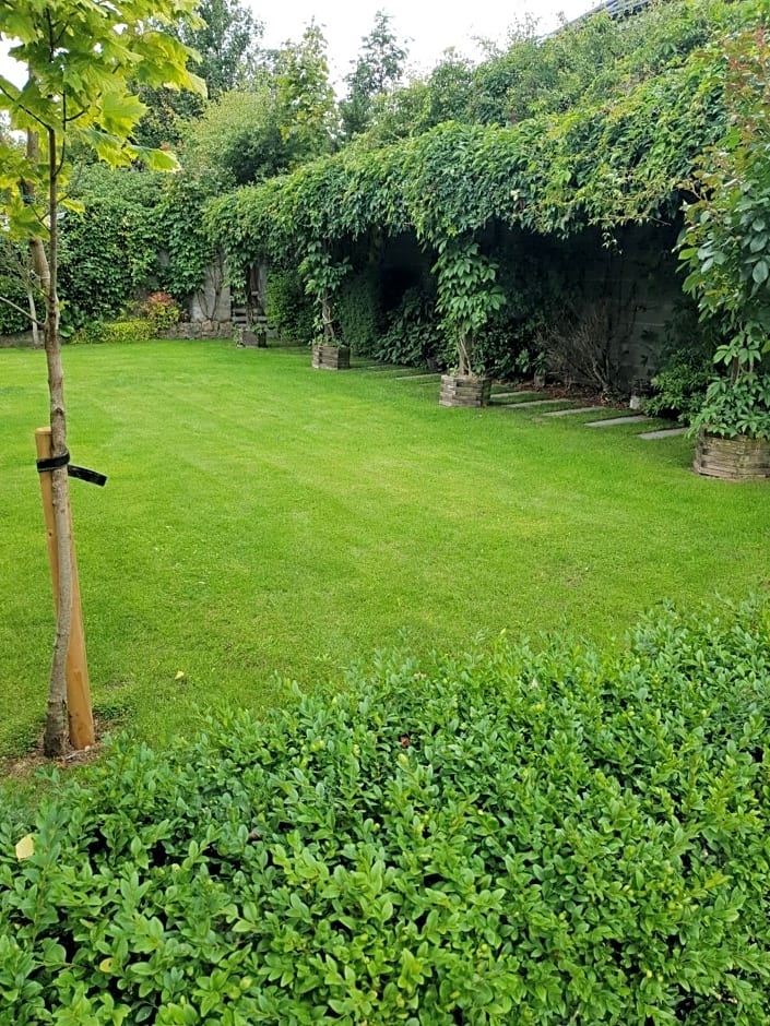 Knightsbrook Guesthouse