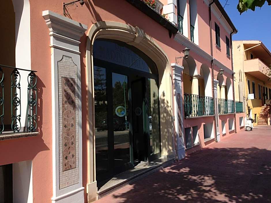 Residence Marina Palace