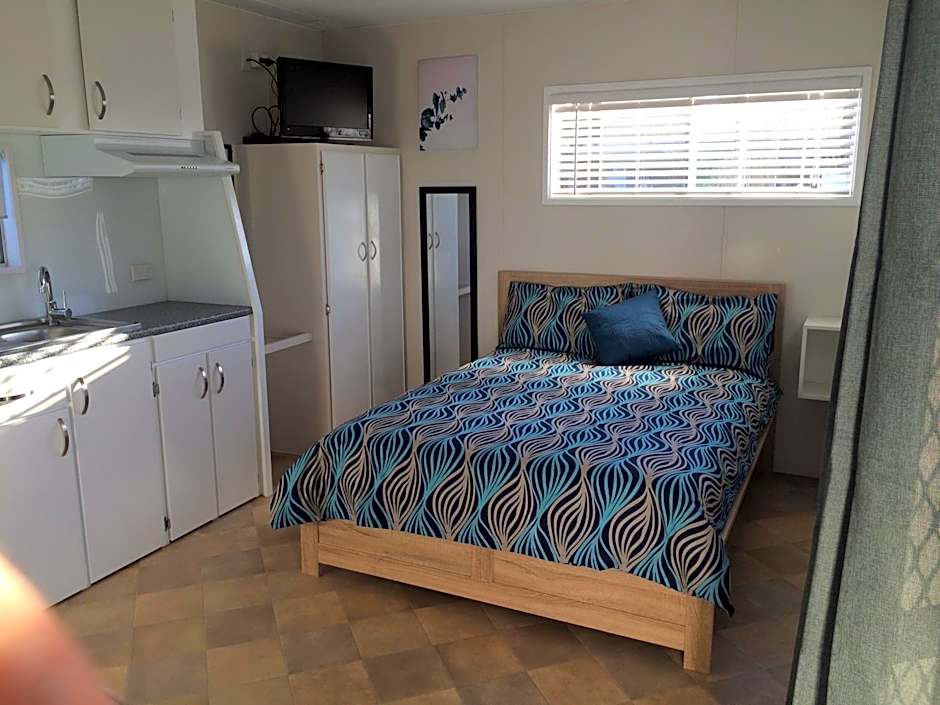 Riviera Caravan Park