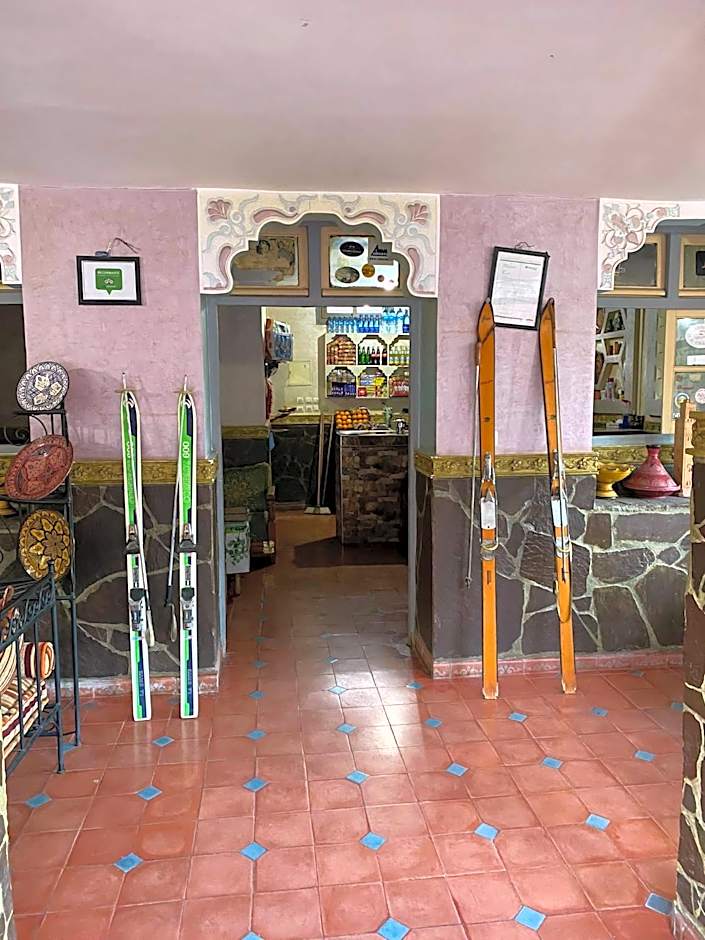 Tizintest LA HAUTE VUE 2100M - Hôtel Restaurant