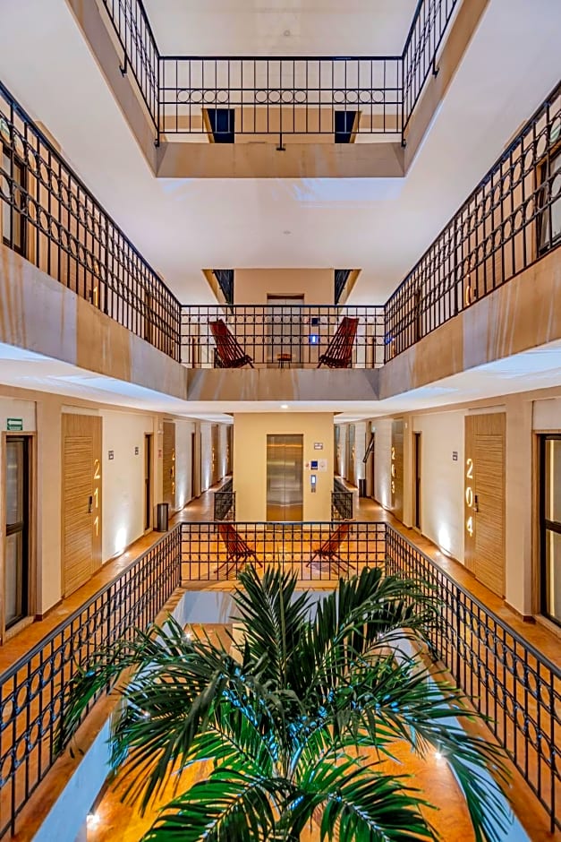 Hotel Plaza by Kavia
