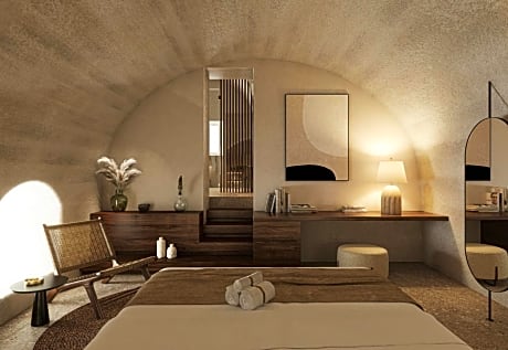 Small Double or Twin Room - Cave