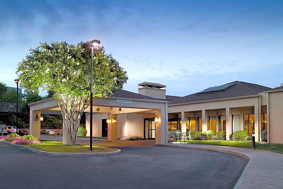 Courtyard by Marriott Atlanta Windy Hill/Ballpark