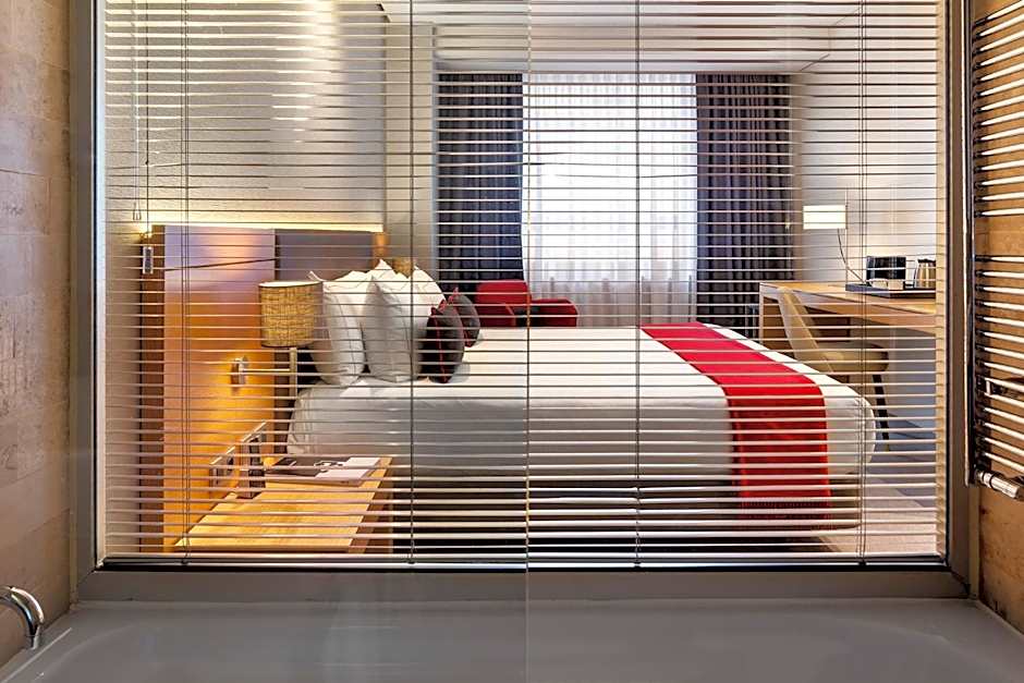 The Artist Grand Hotel of Art