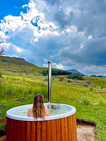 Sani Lodge & Cottages