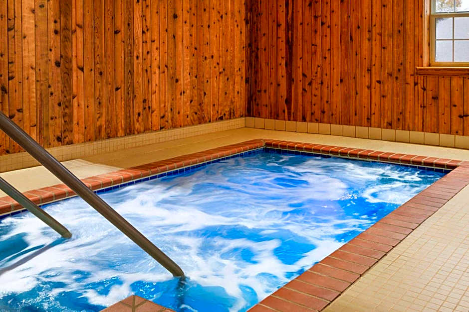 AmericInn by Wyndham Dodgeville