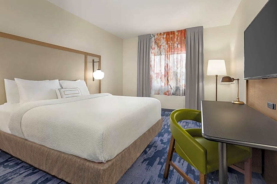 Fairfield Inn by Marriott Tracy