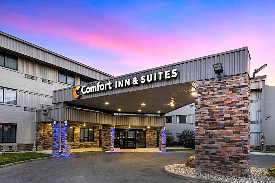 Comfort Inn & Suites Indianapolis Northwest - College Park