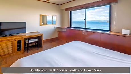 Double Room with Shower and Ocean View