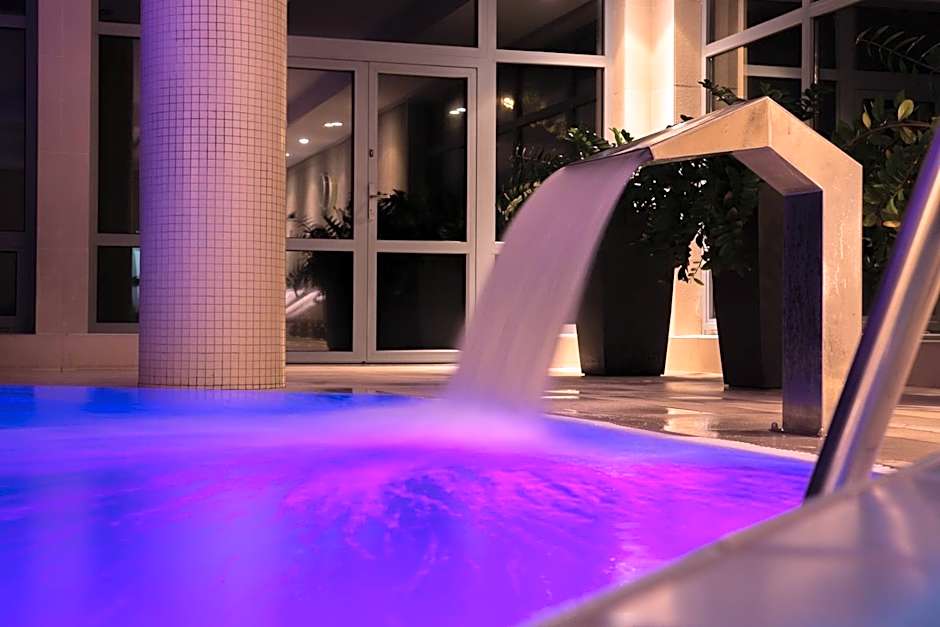 Hotel Nowy Dwor Elizy blisko Sky Bridge