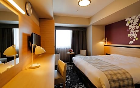 Corner Queen Double Non-smoking