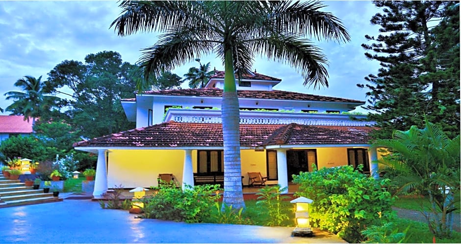 Estuary Sarovar Premiere Poovar Island